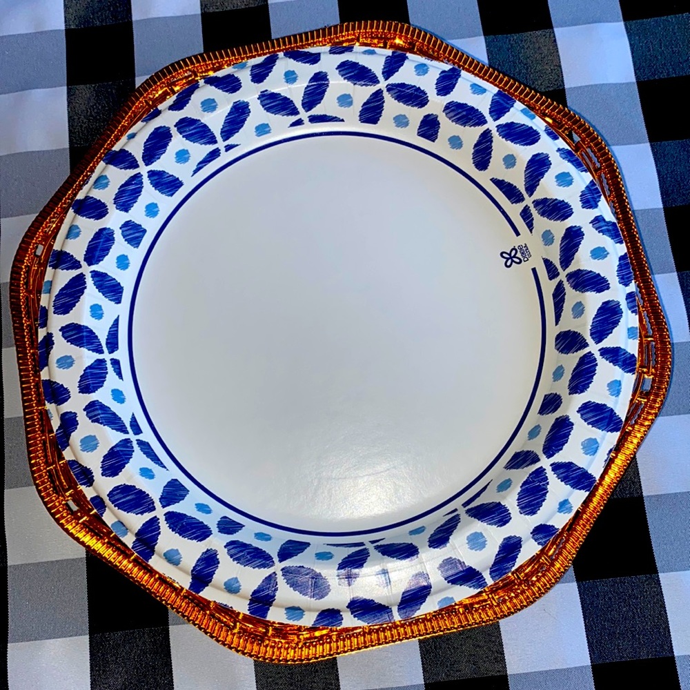PAPER PLATE HOLDERS - Picture 2 of 4